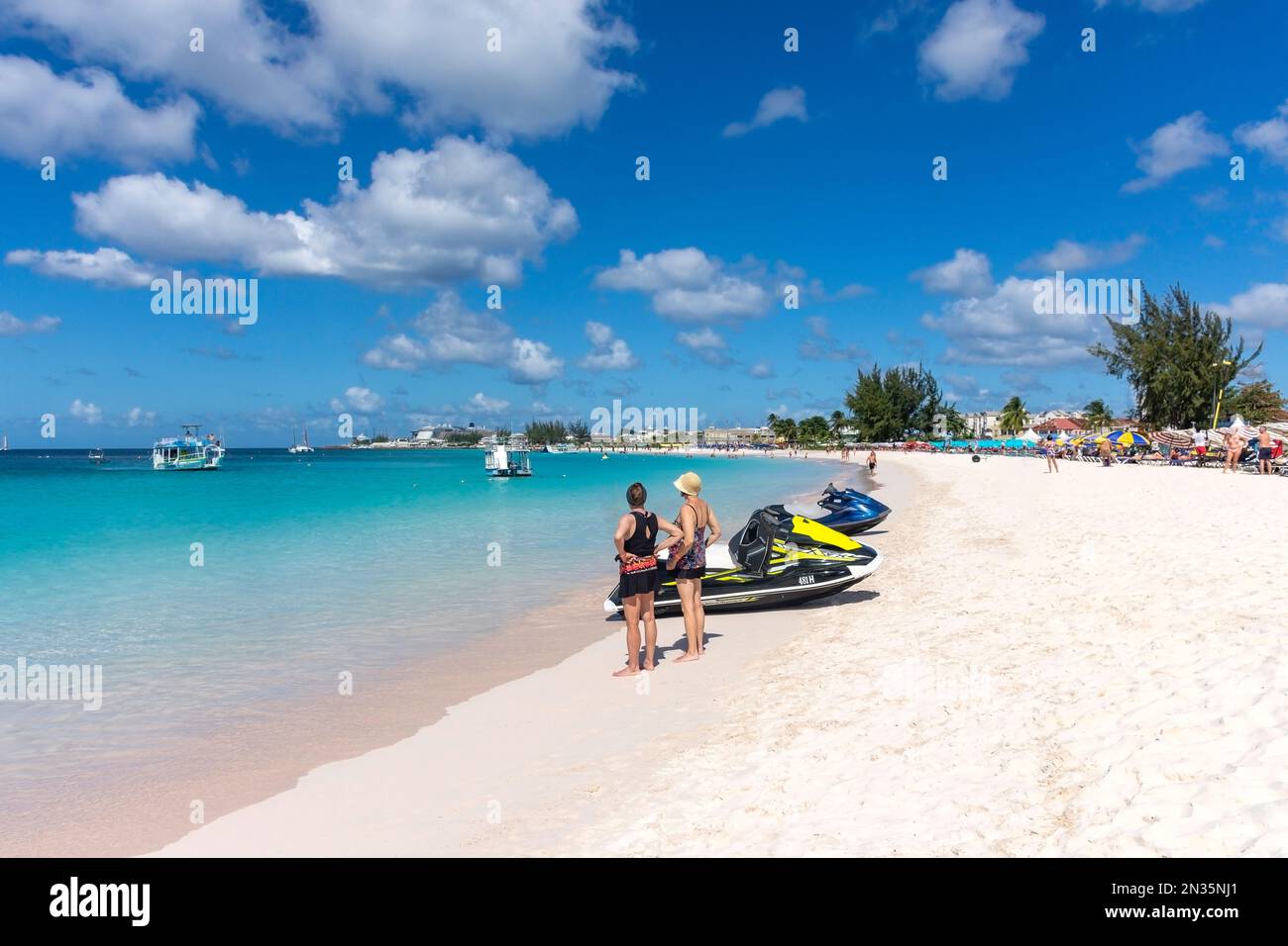 Bayshore Beach, Carlisle Bay, Bridgetown, St Michael Parish, Barbados, Kleine Antillen, Karibik Stockfoto