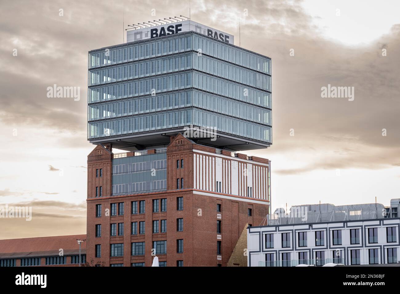 Bürogebäude der BASF Services Europe GmbH im Raum Friedrichshain, Berlin, Bundesrepublik Deutschland Stockfoto