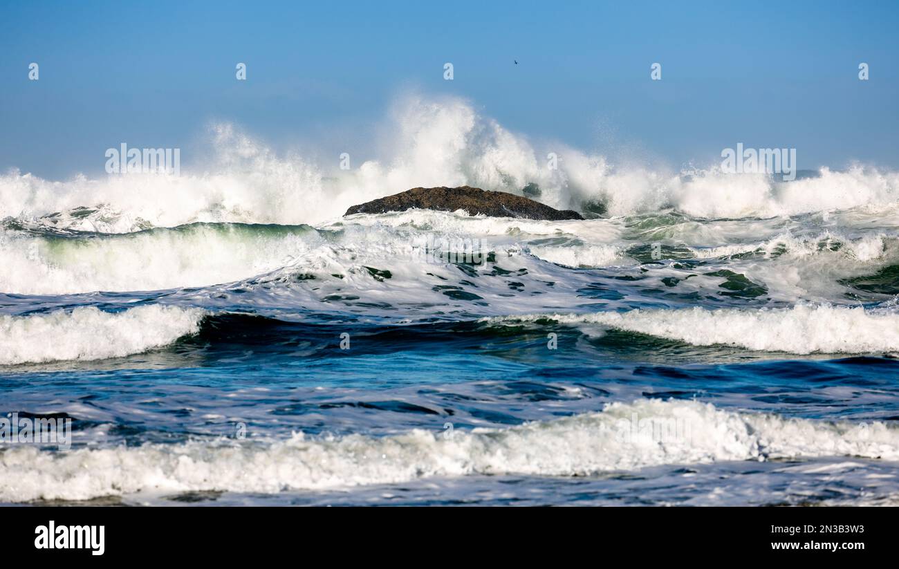 Große Wellen am Bandon Beach, Oregon, USA Stockfoto