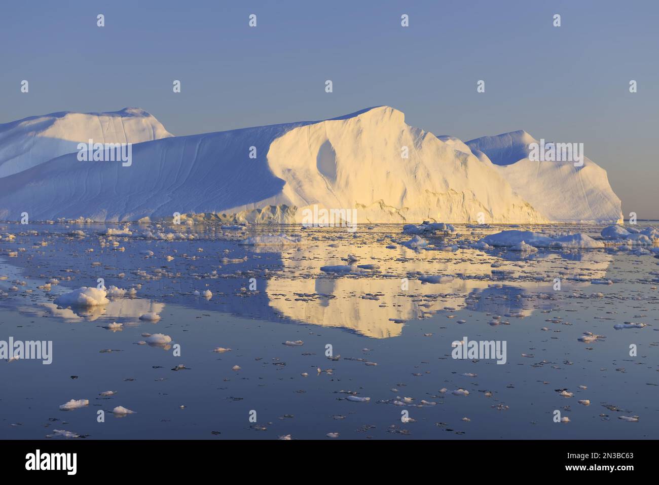 Eisberge in Ilulissat icefjord, Ilulissat, Icefjord, Disko Bay, Qaasuitsup, Grönland, Polarregionen, Arktis Stockfoto