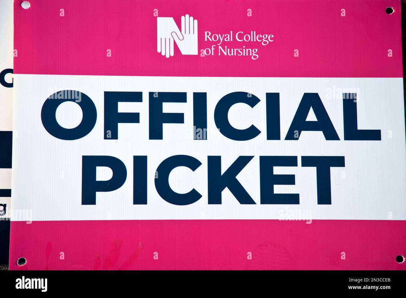 Krankenschwestern am Streikposten vor dem Sheffield Children's Hospital, 6. Februar 2023 Stockfoto