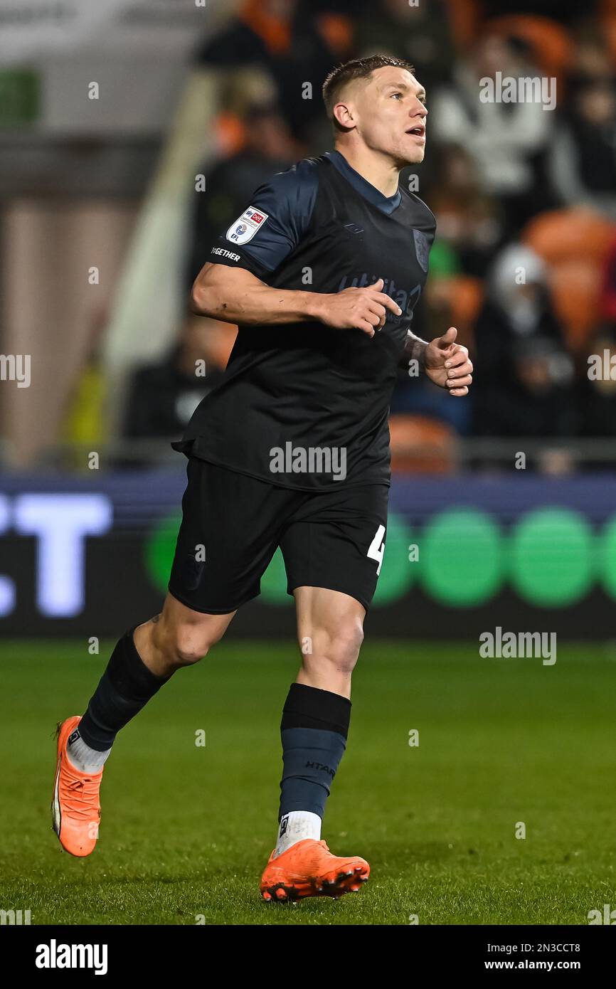 Martyn Waghorn #49 of Huddersfield Town während des Sky Bet Championship Spiels Blackpool vs Huddersfield Town in Bloomfield Road, Blackpool, Großbritannien, 7. Februar 2023 (Foto: Craig Thomas/News Images) Stockfoto