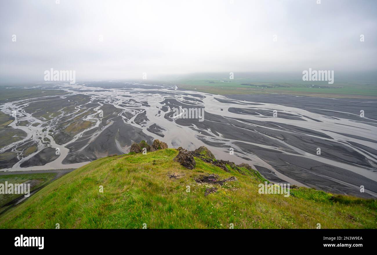 Blick über Schwemmland, Flussmander, Dimonarhellir, Suourland, Island Stockfoto