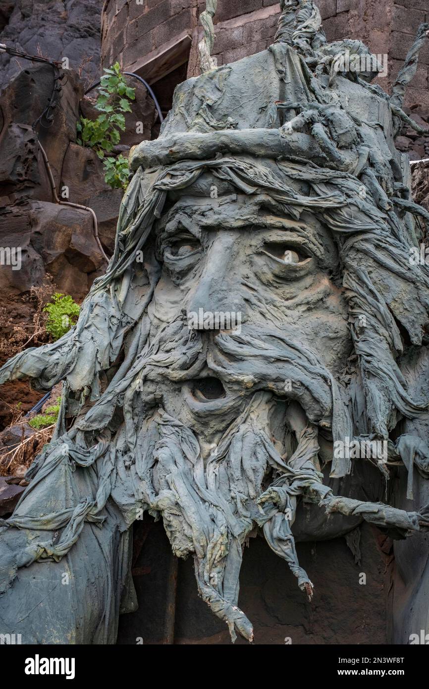 Skulptur Neptun, Fischerdorf Pozo de las Calcosas, El Hierro, Kanarische Inseln, Spanien Stockfoto