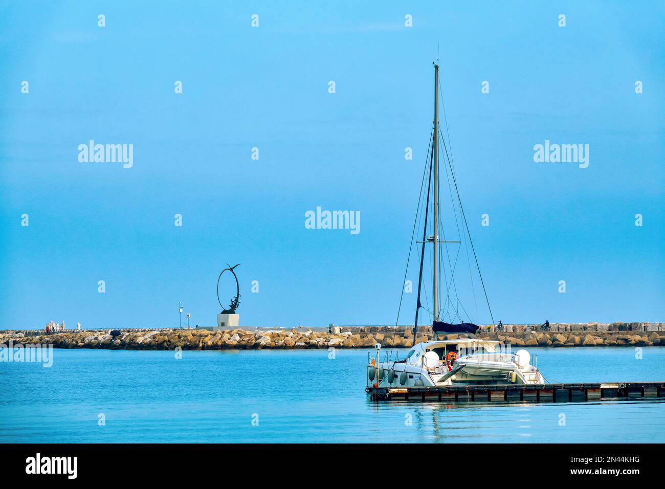 Segelboote im Hafen von San Benedetto del Tronto, Italien Stockfoto