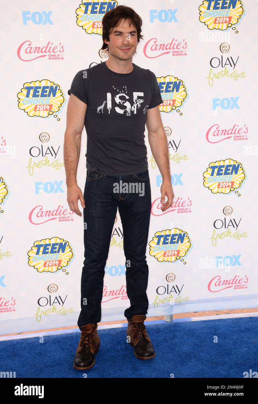 Ian Somerhalder arrives at the Teen Choice Awards at the Shrine Auditorium on Sunday, Aug. 10, 2014, in Los Angeles. (Photo by Jordan Strauss/Invision/AP) Stockfoto