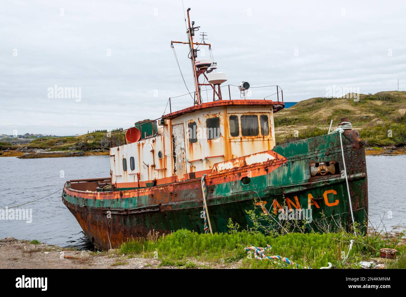 Der alte Trottel zieht Tanac am Channel Port aux Basques in Neufundland, Kanada. Stockfoto