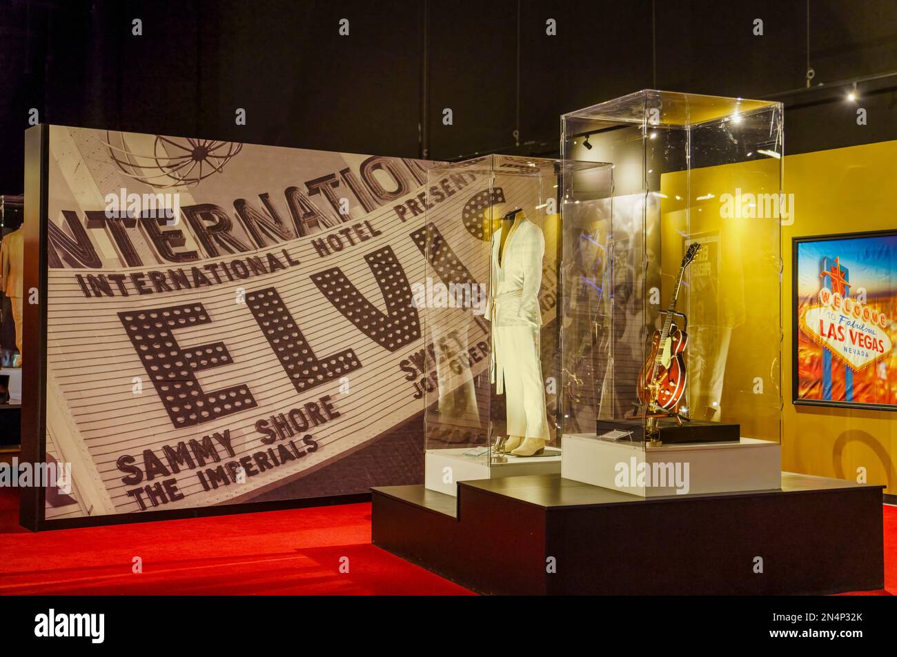 Elvis in Las Vegas im Elvis Presley's Memphis Entertainment Complex im Graceland in Memphis, Tennessee. Stockfoto Elvis in Las Vegas im Elvis Presley's Memphis Entertainment Complex im Graceland in Memphis, Tennessee. Stockfoto