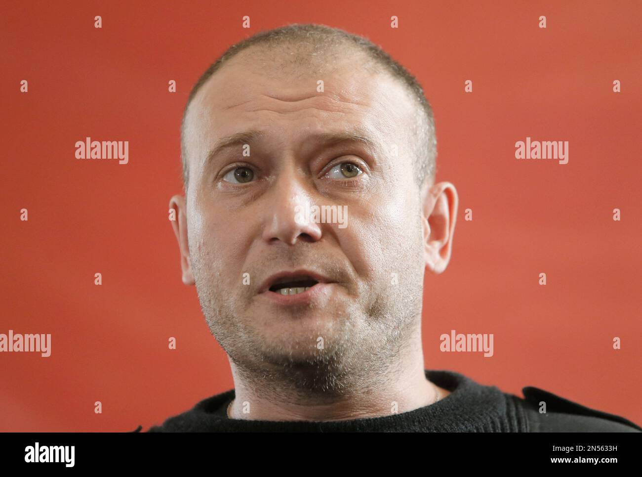 The leader of ultranationalist group Right Sector, Dmytro Yarosh, talks ...