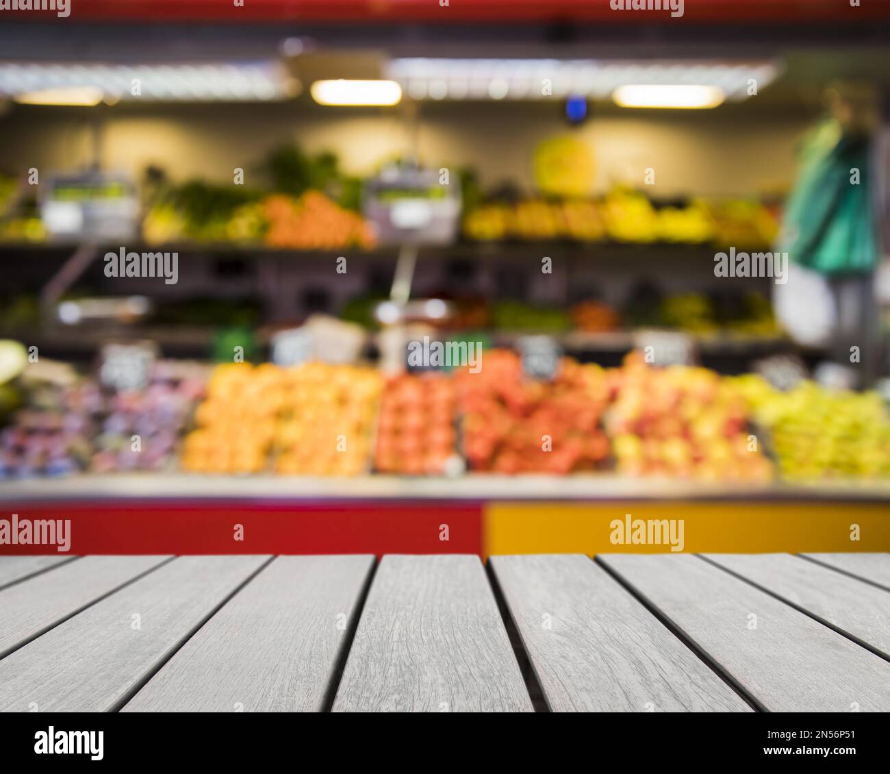 Tischgeräte mit Blick auf den Markt. Auflösung und hochwertige schöne Fotos Stockfoto