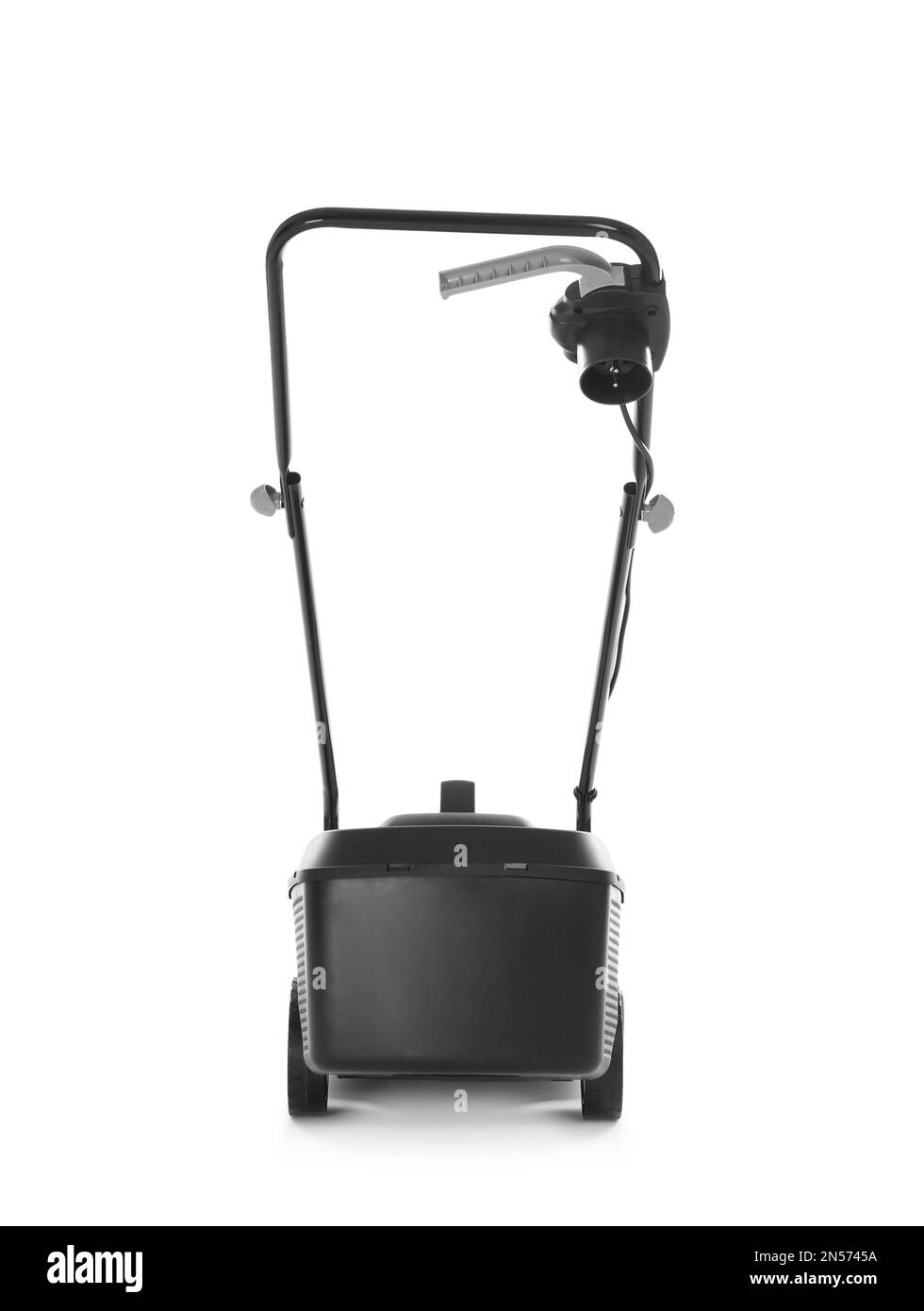 Moderner Rasenmäher isoliert auf weiß. Gartenwerkzeug Stockfoto