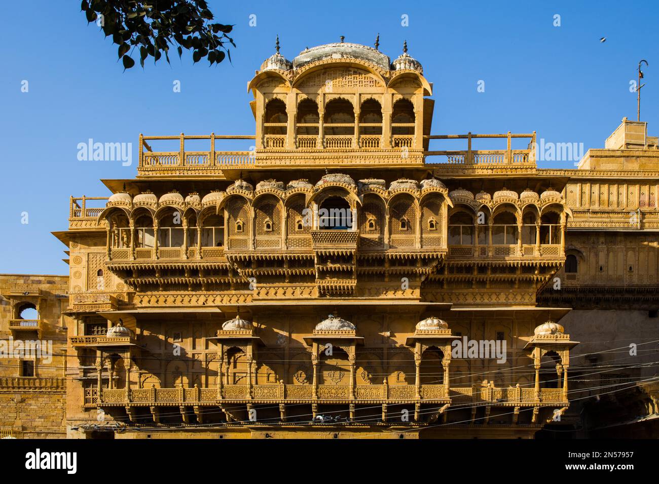 Stadtpalast, Jaisalmer, eine exotische Stadt in der Thar-Wüste, Jaisalmer, Rajasthan, Indien Stockfoto