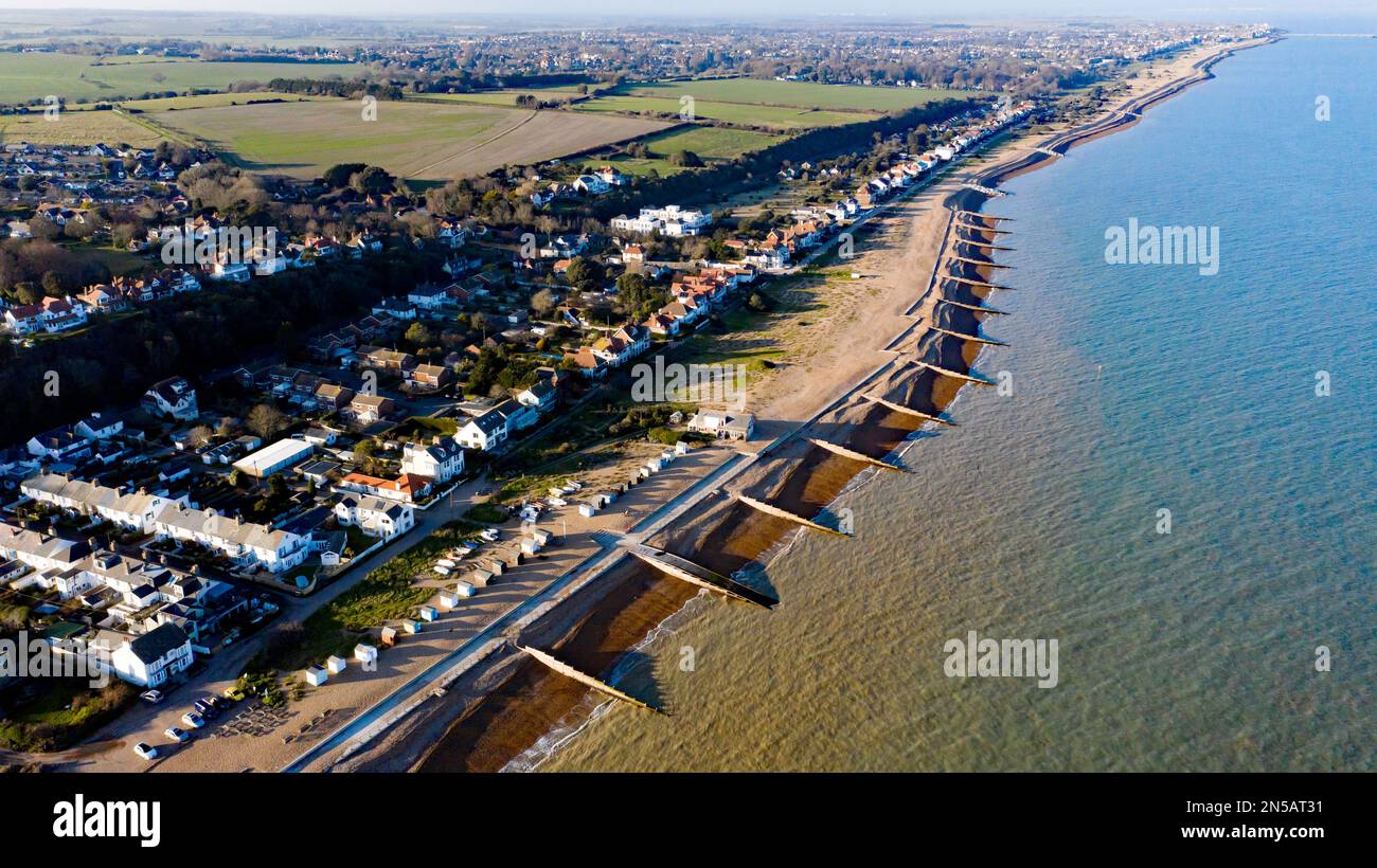 Luftbild von Kingsdown, Blick entlang der Küste in Richtung Walmer und Deal, Kent Stockfoto