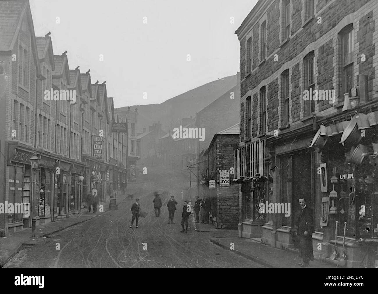 Martin Ridley - Church Street, Abertillery, Wales Stockfoto