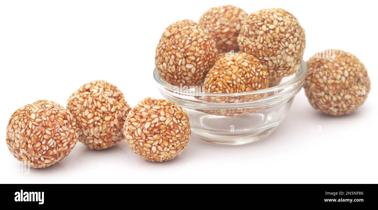 Sesamkaramell laddu sehr beliebt auf dem indischen Subkontinent Stockfoto