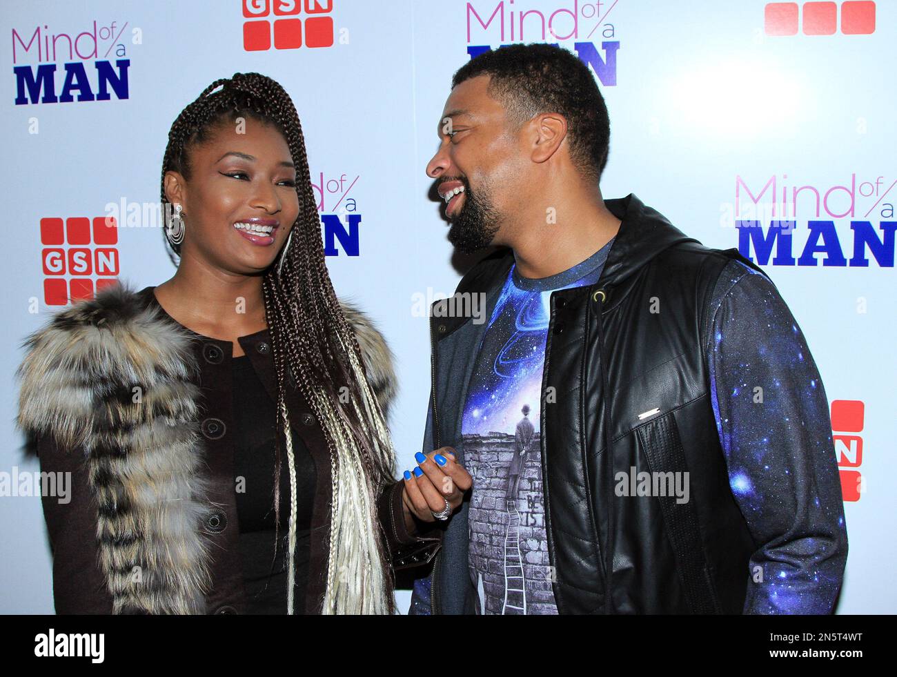 Game show host DeRay Davis and Toccara Jones seen at GSN "Mind of a Man" Premiere Launch Party, on Tuesday, January 7, 2014 in West Hollywood. California. (Photo by Arnold Turner/Invision/AP) Stockfoto
