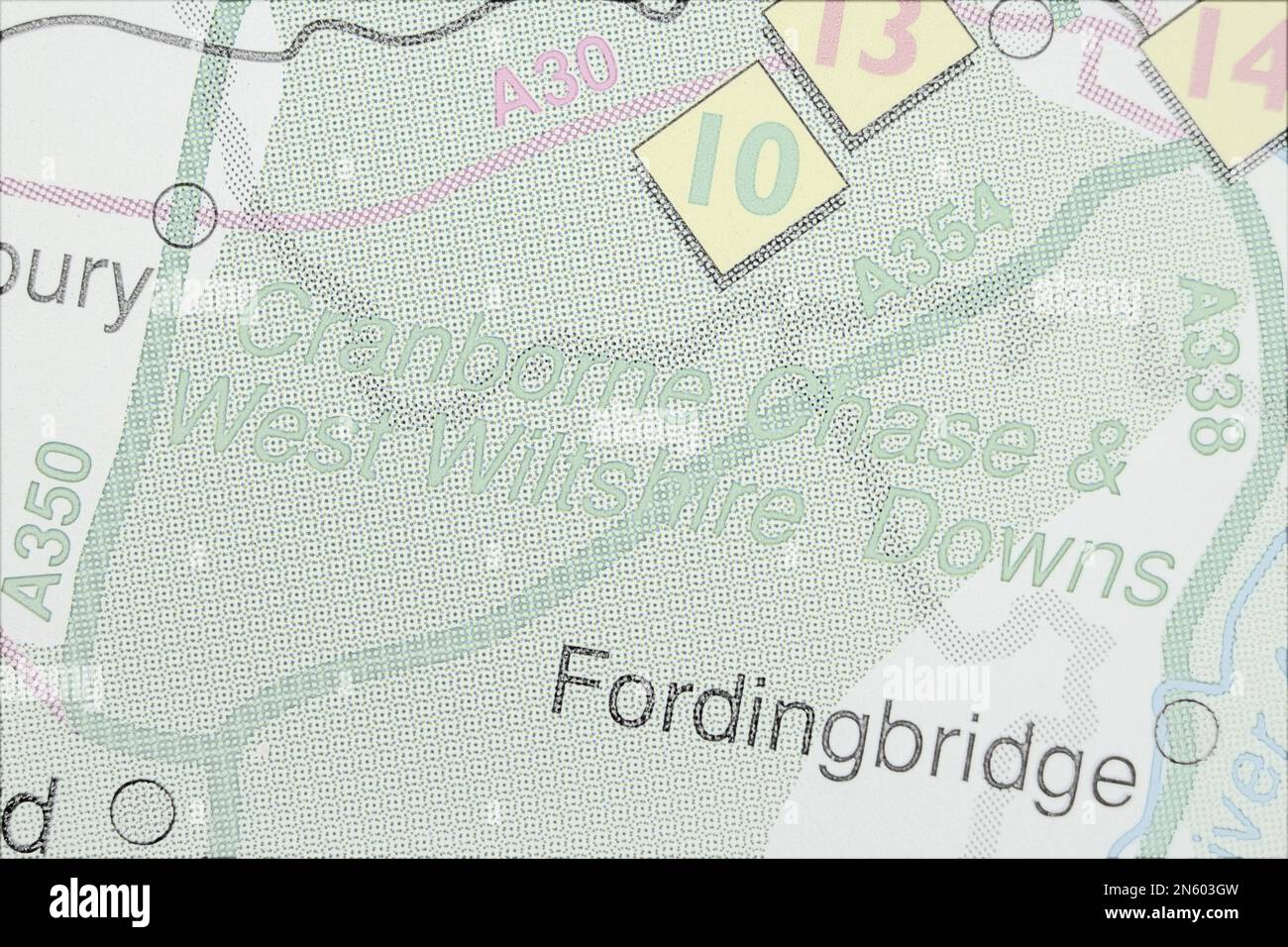 Cranborne Chase und West Wiltshire Downs, Großbritannien Karte Name der Stadt - Bleistiftskizze Stockfoto