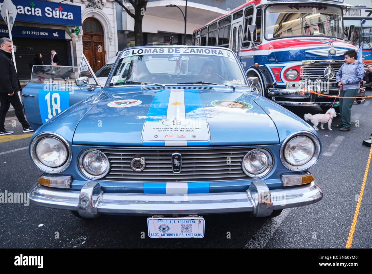 Buenos Aires, Argentinien, 20. Juni 2022: Klassischer Turin 380, 1968 Auto, während einer öffentlichen Ausstellung. Stockfoto