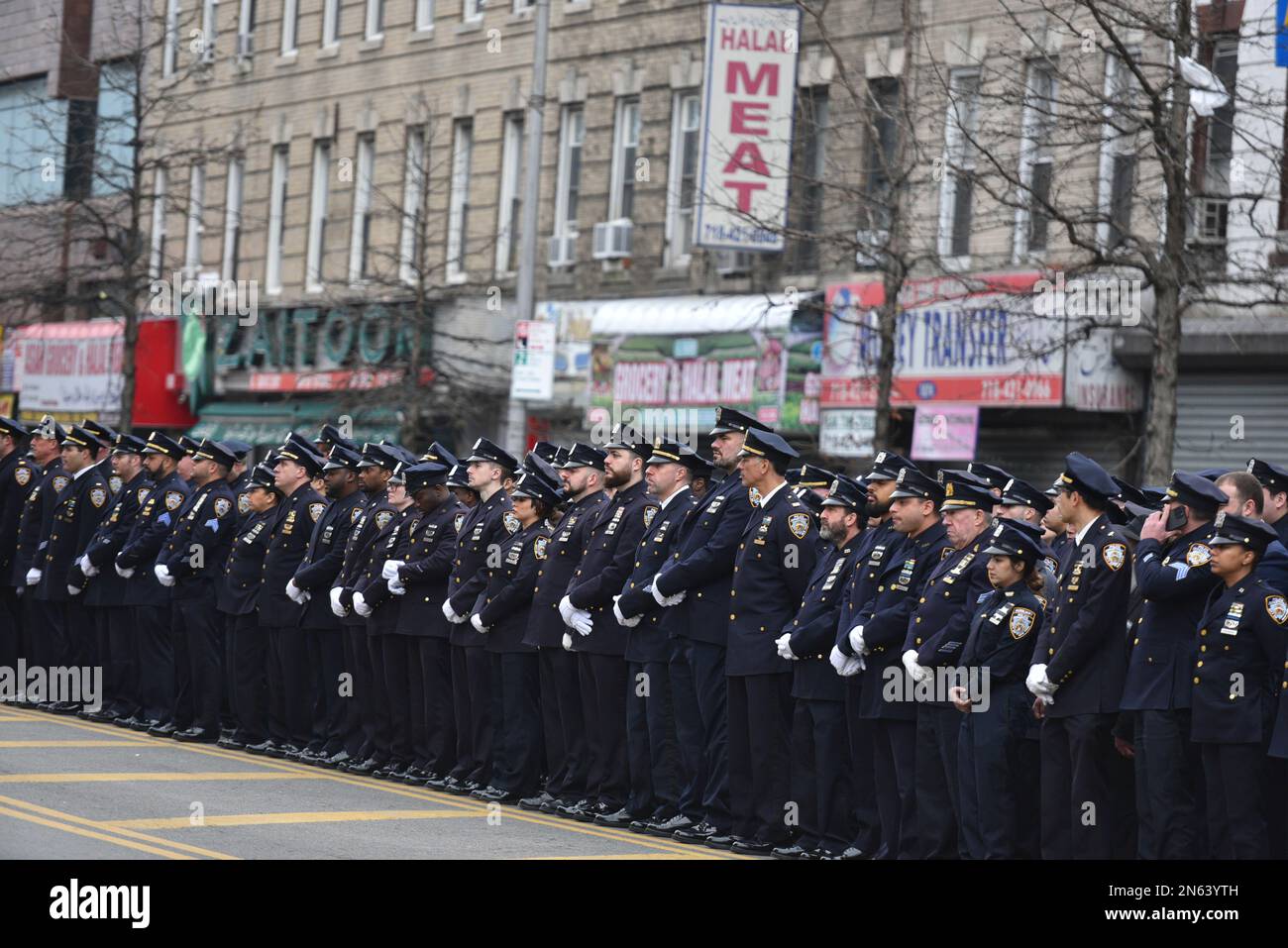 Photo By: NDZ/STAR MAX/IPx 2023 2/9/23 Police Officers Attend The ...