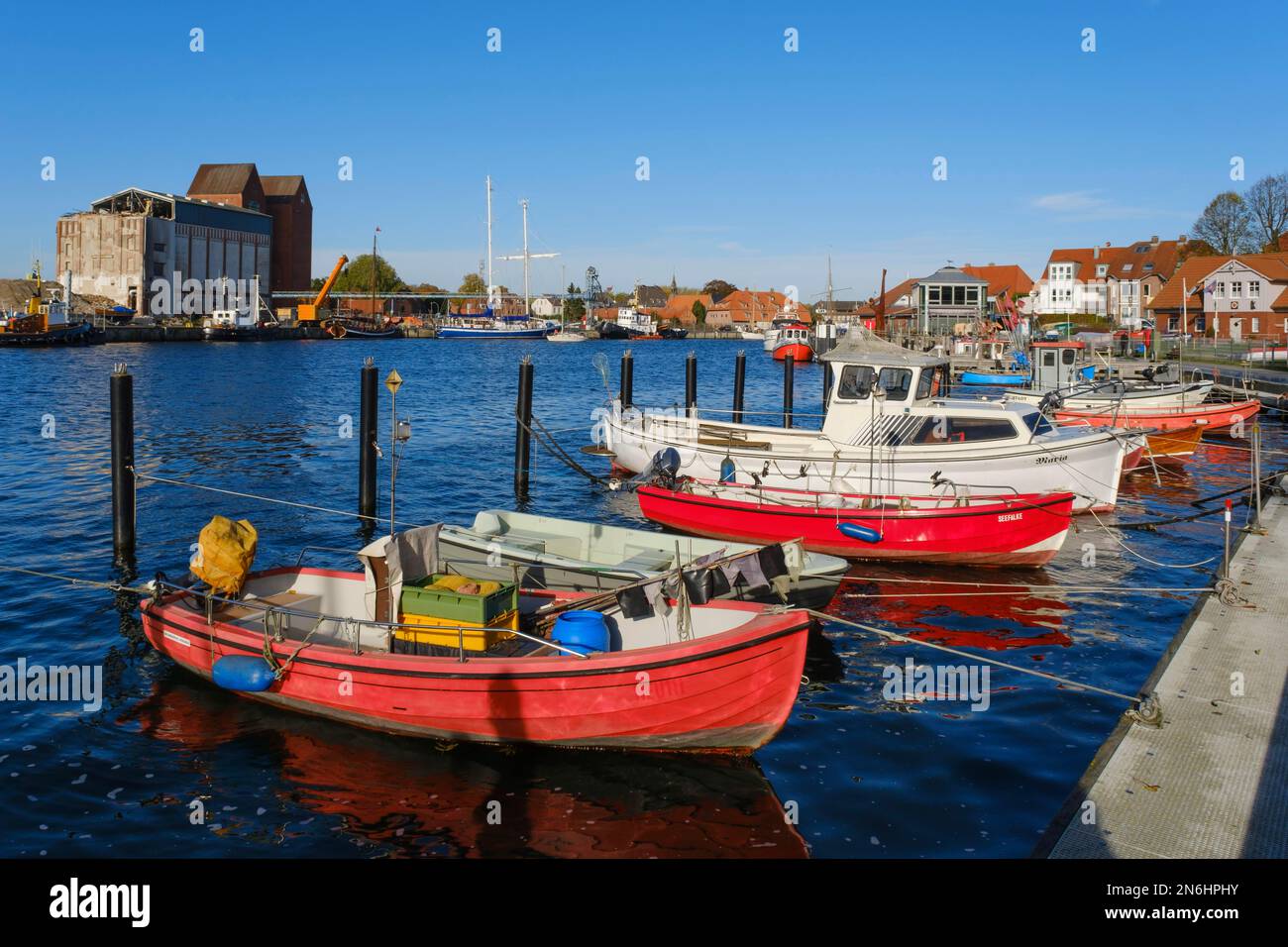 Fischerboote im Hafen, Neustadt in Holstein, Ostsee, Schleswig-Holstein, Deutschland Stockfoto