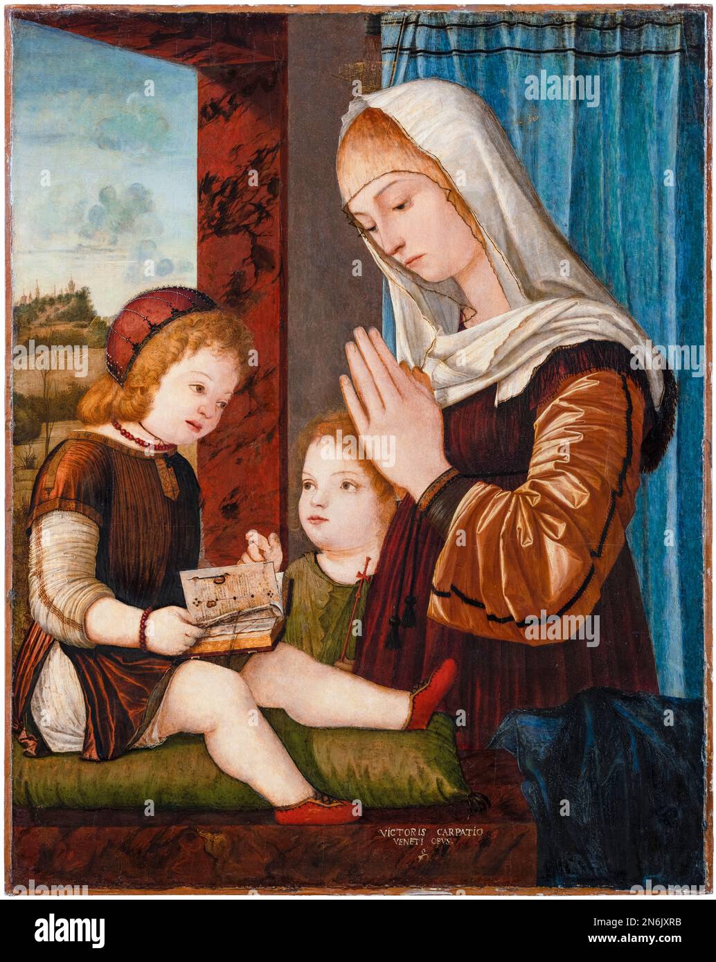 Madonna und Kind, mit dem Kleinkind St. John, gemalt in gemischten Medien auf Holz, überführt auf Seide und montiert auf Blockboard von Vittore Carpaccio, um 1500 Stockfoto