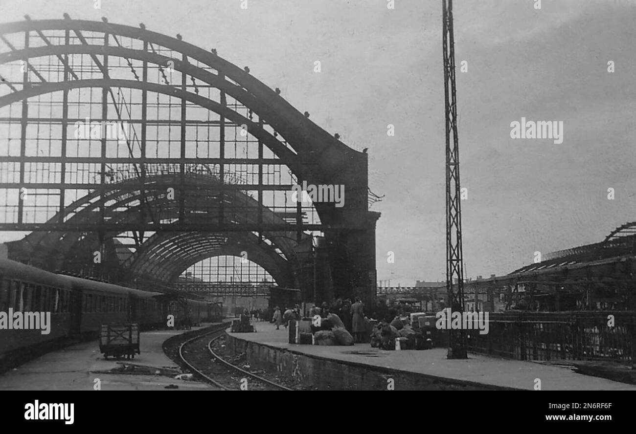 Bahnhof Hannover Deutschland 1945 Stockfoto