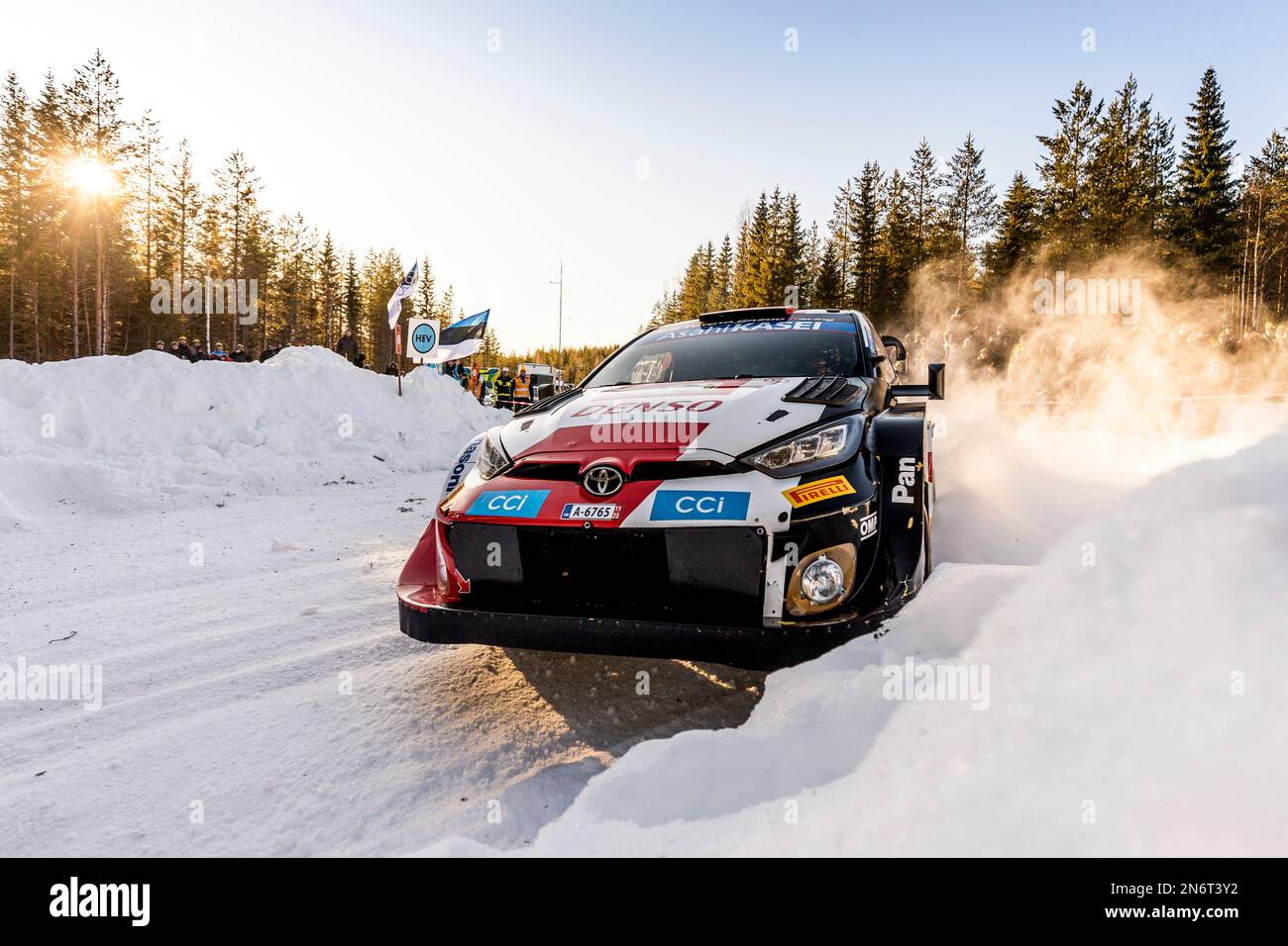 Vasterbotten County, Schweden - 10/02/2023, 18 Takamoto KATSUTA (JPN), Aaron JOHNSTON (IRL), TOYOTA GAZOO RACING WRT, TOYOTA GR Yaris Rally1 Hybrid, WRC, Action während der Rally Sweden 2023, 2. Runde der WRC World Rally Car Championship 2023, vom 9. Bis 12. Februar 2023 in Uastermea County, Vasterbotten, Vastermea County Schweden – Photo Nikos Katikis/DPPI Stockfoto