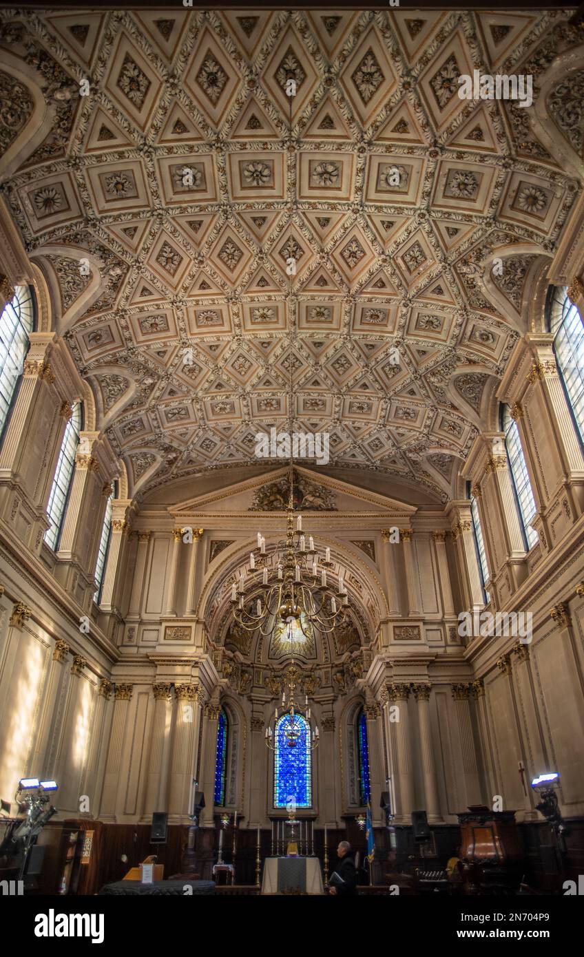 Das Innere der St. Mary Le Strand Kirche am Strand, London, Großbritannien Stockfoto