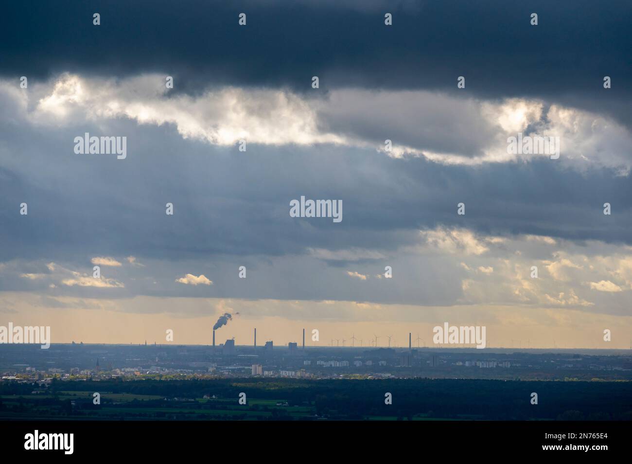 Deutschland, Hessen, Südhessen, Südhessischer Bezirk Bergstraße, Heppenheim, Blick von Starkenburg, Industrie Stockfoto