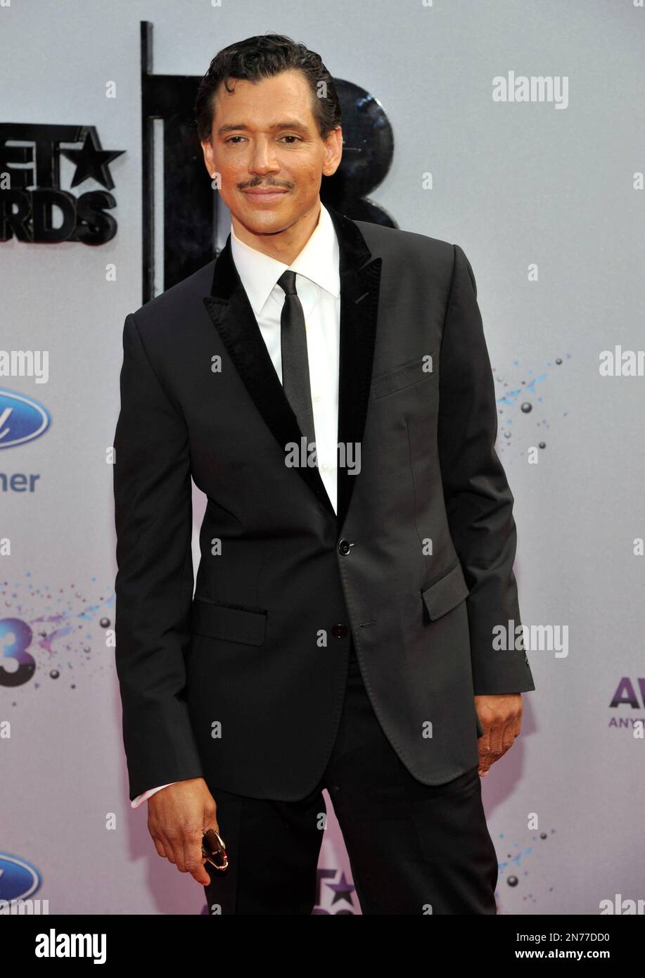 El DeBarge arrives at the BET Awards at the Nokia Theatre on Sunday, June 30, 2013, in Los Angeles. (Photo by Chris Pizzello/Invision/AP) Stockfoto
