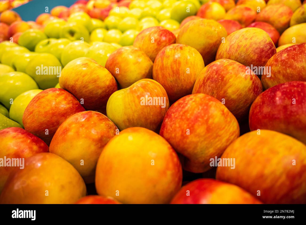 Frische Äpfel im Publix Super Market in Lilburn, Georgia. (USA) Stockfoto