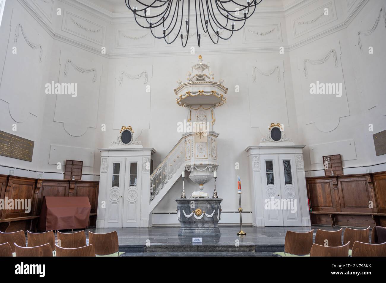 Die Evangelische Stadtkirche Monschau ist eine Kirche in Monschau im Stadtgebiet Aachen in Nordrhein-Westfalen Stockfoto