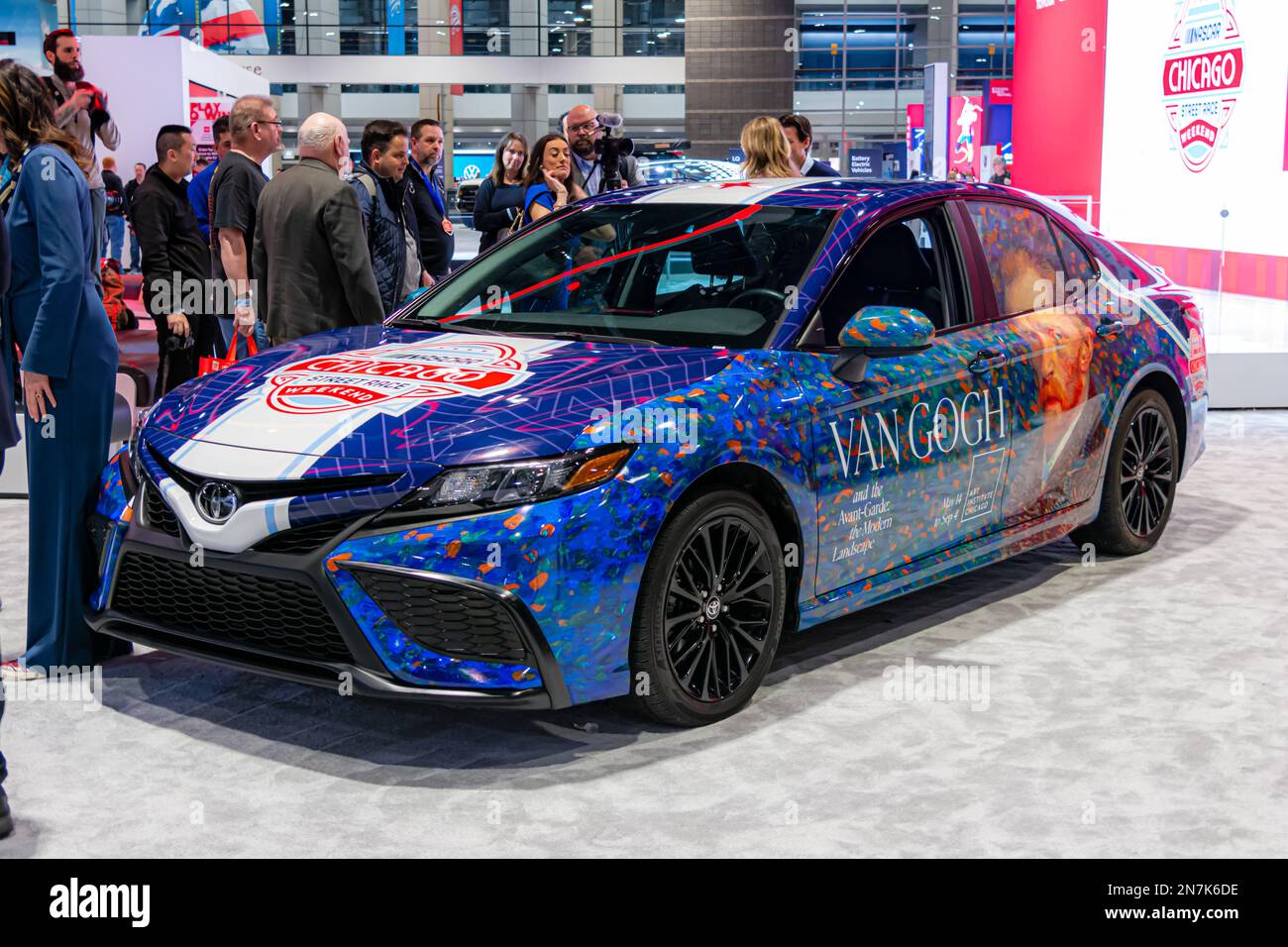 Chicago, IL, USA - 9. Februar 2023: NASCAR Chicago Street Race, offizieller Pace Car, nachdem er auf einer Pressekonferenz beim Chicago Auto 2023 vorgestellt wurde Stockfoto