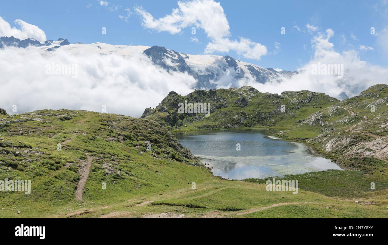 Plateau d' Emparis und die Gebirgskette Grandes Rousses der französischen Alpen, Savoyen, frankreich Stockfoto