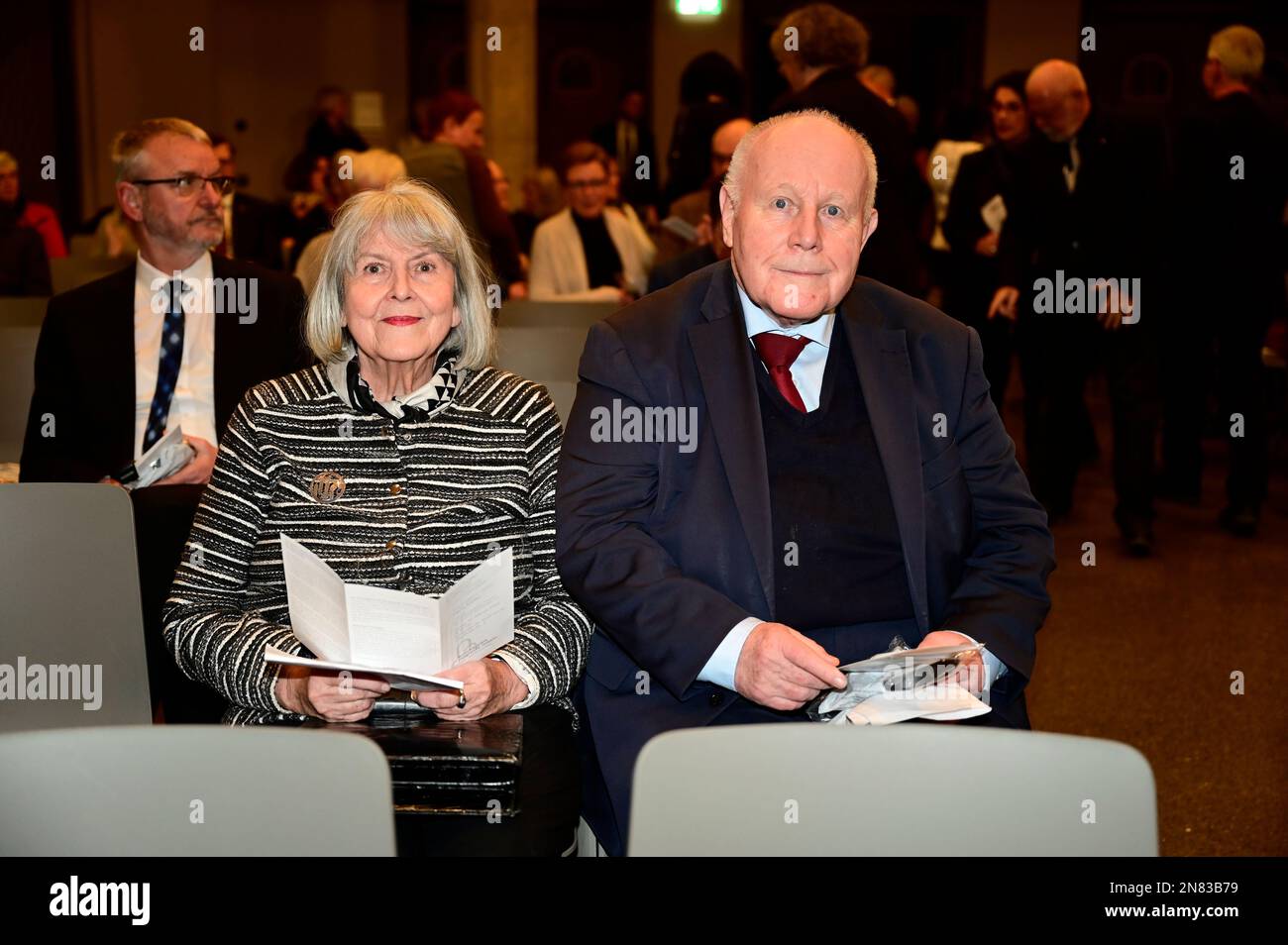 Georg Milbradt mit Ehefrau Angelika Meeth-Milbradt bei der Verleihung des Internationalen Brückepreis der Europastadt Görlitz/Zgorzelec 2022 an die SC Stockfoto