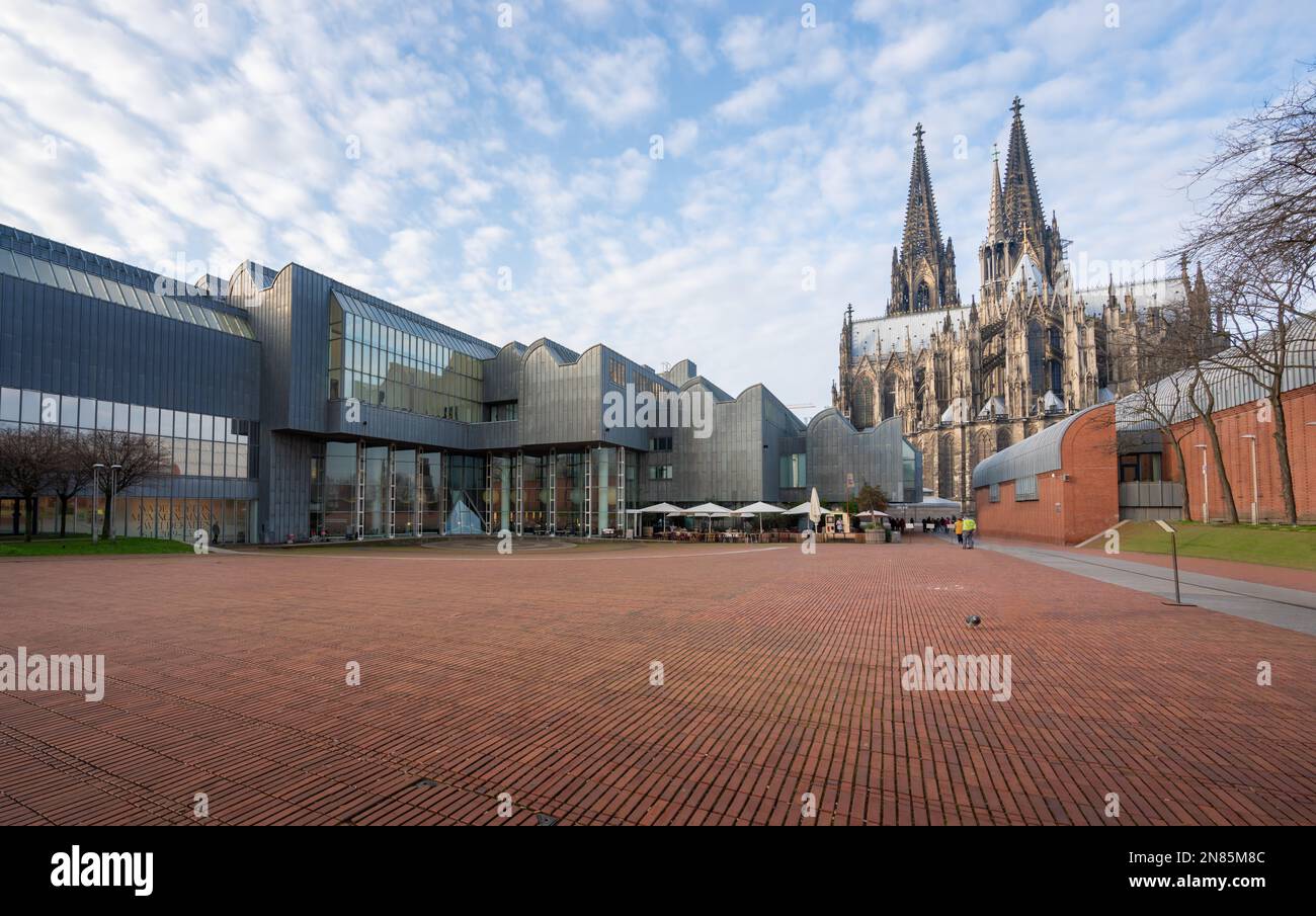 Museum Ludwig, Kolner Philharmonie und Kölner Dom - Köln, Deutschland Stockfoto