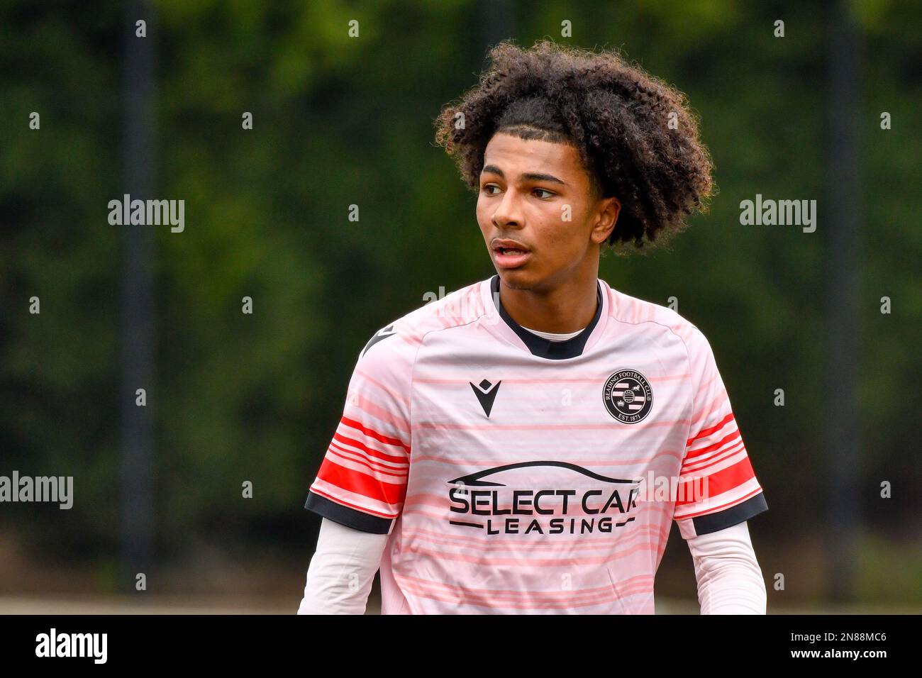 Swansea, Wales. 11. Februar 2023 Shay Spencer of Reading während des Spiels der Professional Development League unter 18 Jahren zwischen Swansea City und Reading an der Swansea City Academy in Swansea, Wales, Großbritannien, am 11. Februar 2023. Kredit: Duncan Thomas/Majestic Media/Alamy Live News. Stockfoto