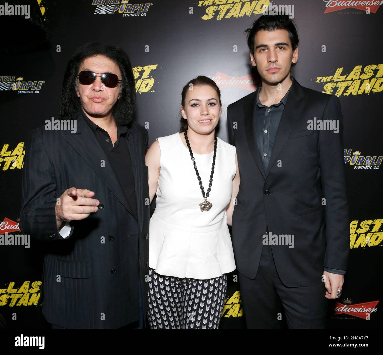 Gene Simmons, Sophie Simmons and Nick Simmons attend the LA premiere of "The Last Stand" at Grauman's Chinese Theatre on Monday, Jan. 14, 2013, in Los Angeles. (Photo by Todd Williamson/Invision/AP) Stockfoto