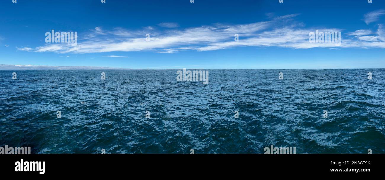 Panoramablick auf den Atlantik entlang der Küste von Maine. Stockfoto