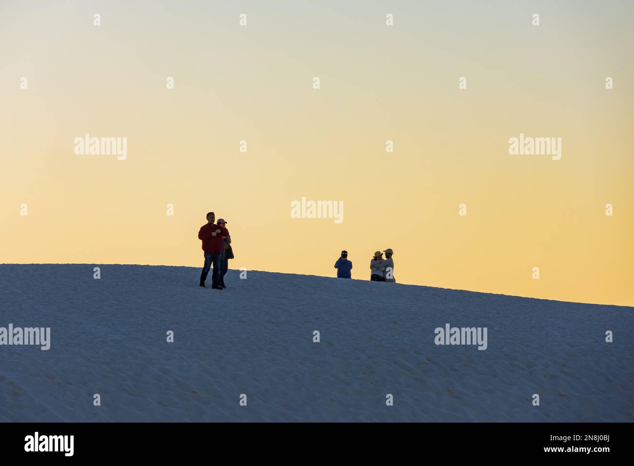 New Mexico, NOVEMBER 26 2022 - Familienurlaub im White Sands National Park Stockfoto
