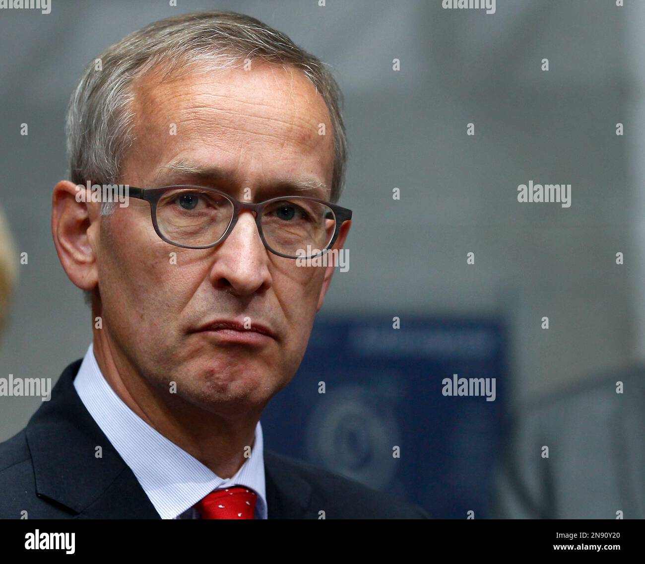 Michael Ambuehl, Switzerland's State Secretary for International Financial Matters, is pictured prior to a meeting of the financial committee of the German federal parliament, Bundestag, in Berlin, Germany, Monday, Sept. 24, 2012. (AP Photo/Michael Sohn) Stockfoto