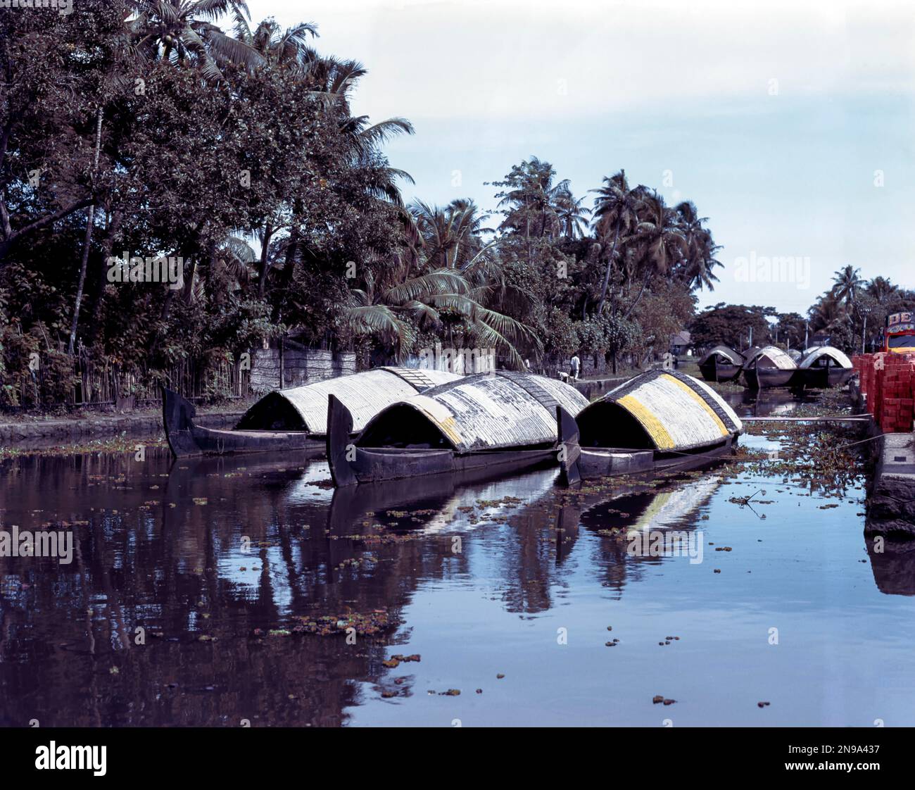 Frachtboote, Back Waters von Alappuzha, Kerala, Indien, Asien Stockfoto