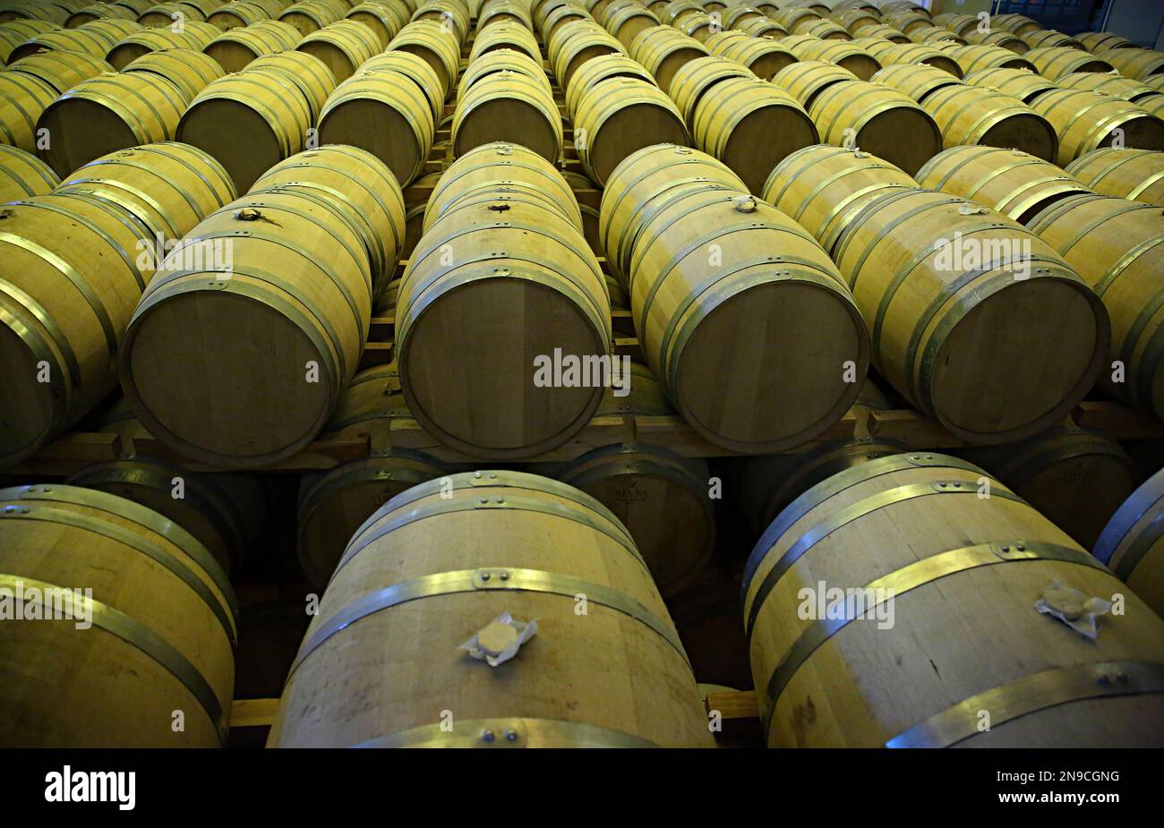 Ein Whiskey aus Roggen, der in Fässern reift Stockfoto