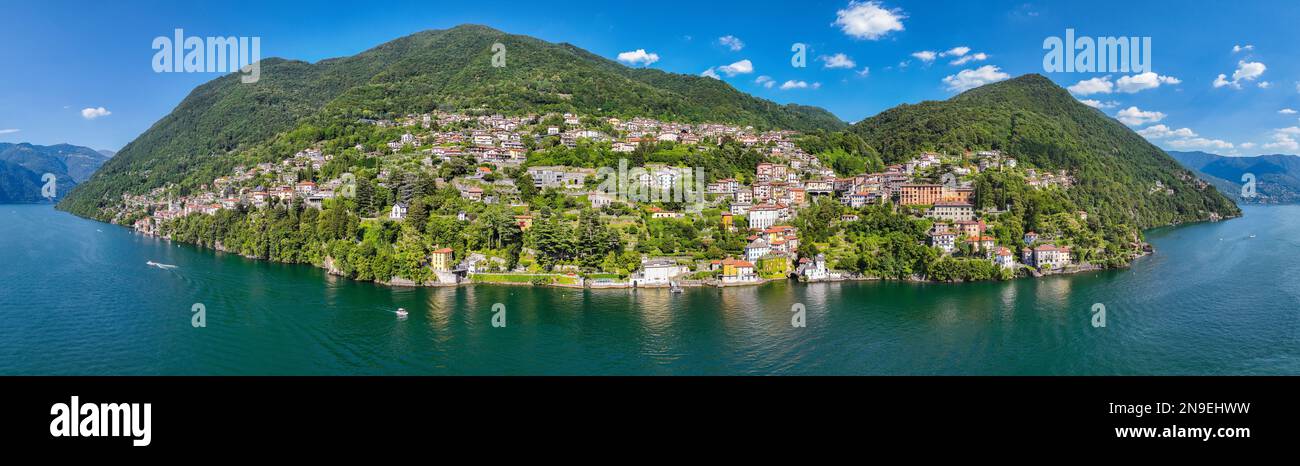 Blick aus der Vogelperspektive auf Nesso, ein malerisches und farbenfrohes Dorf am Ufer des Comer Sees, Italien Stockfoto