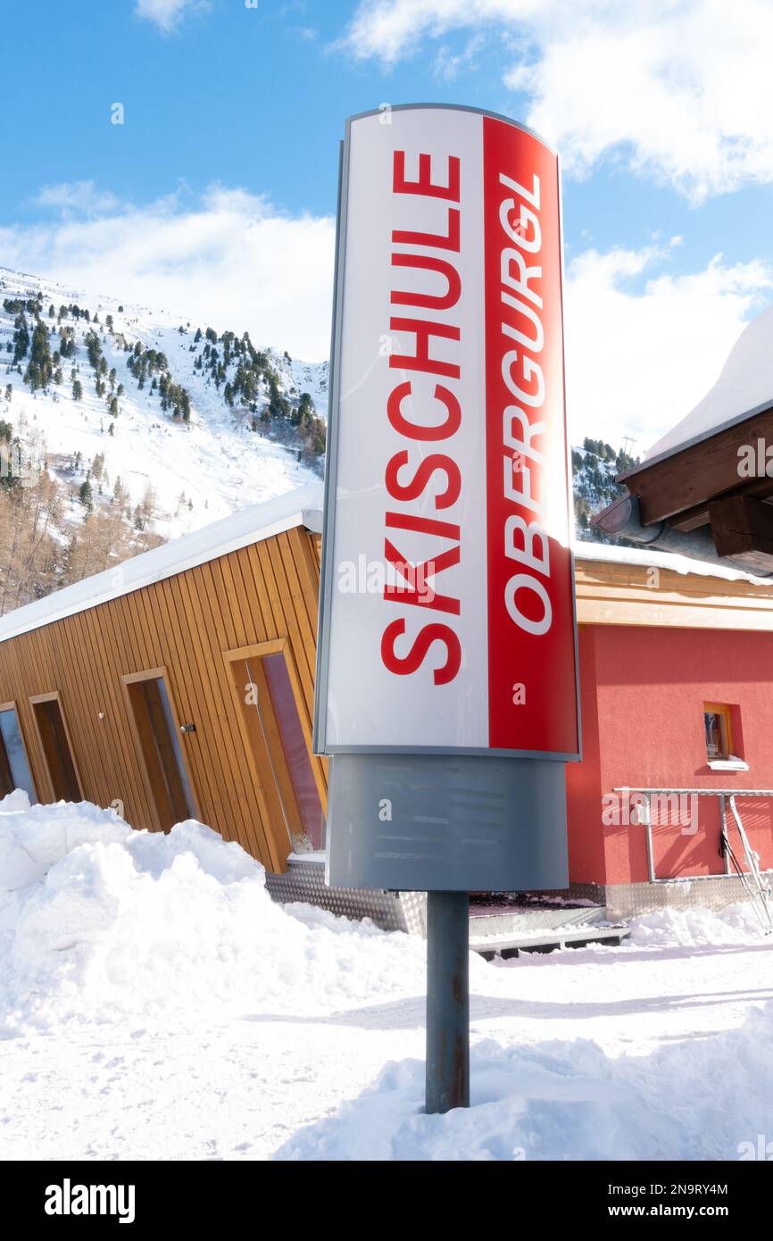 Skischule Obergurgl, Gurgl, Österreich, Stockfoto