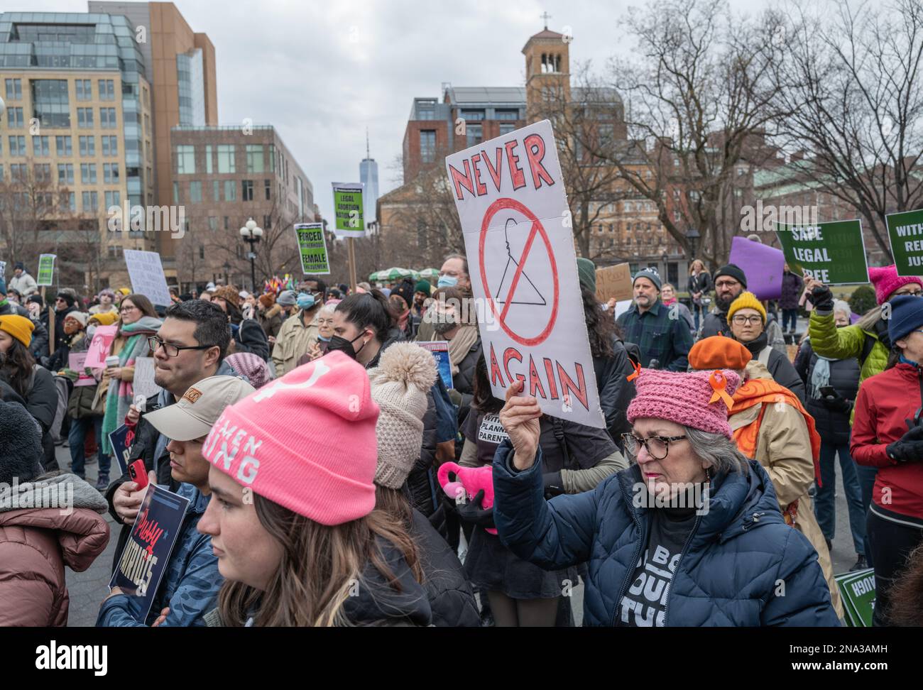 NEW YORK, NEW YORK. – 22. Januar 2023: Demonstranten zum Recht auf Abtreibung treffen sich zum 50. Jahrestag der USA Urteil des Obersten Gerichtshofs in der Rechtssache Roe gegen Wade. Stockfoto