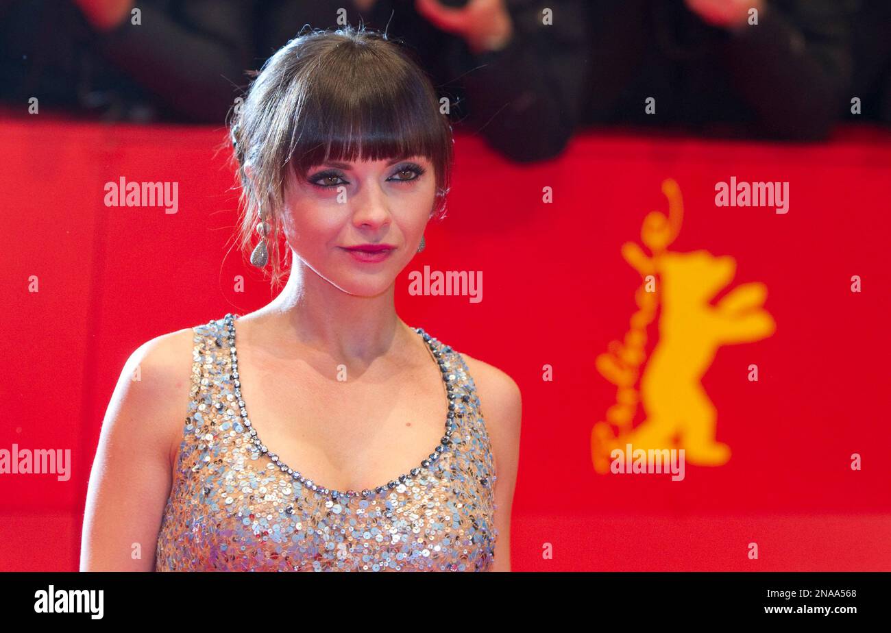 Actress Christina Ricci arrives for the screening of the film Bel Ami at the 62 edition of International Film Festival Berlinale, in Berlin Friday, Feb. 17, 2012. (AP Photo/Gero Breloer) Stockfoto
