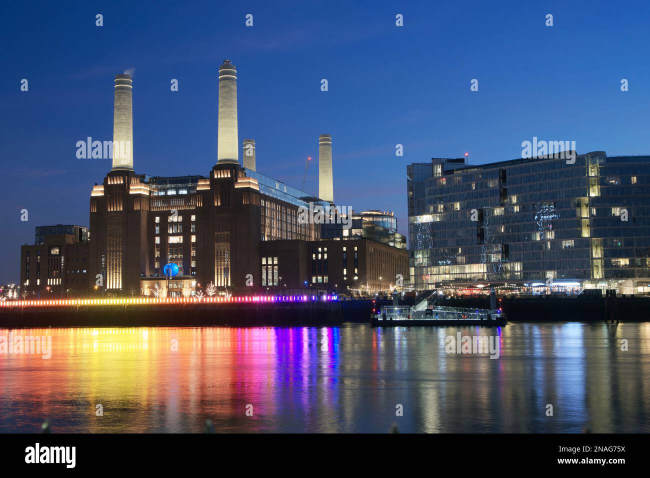 Großbritannien, London – Battersea Power Station Stockfoto