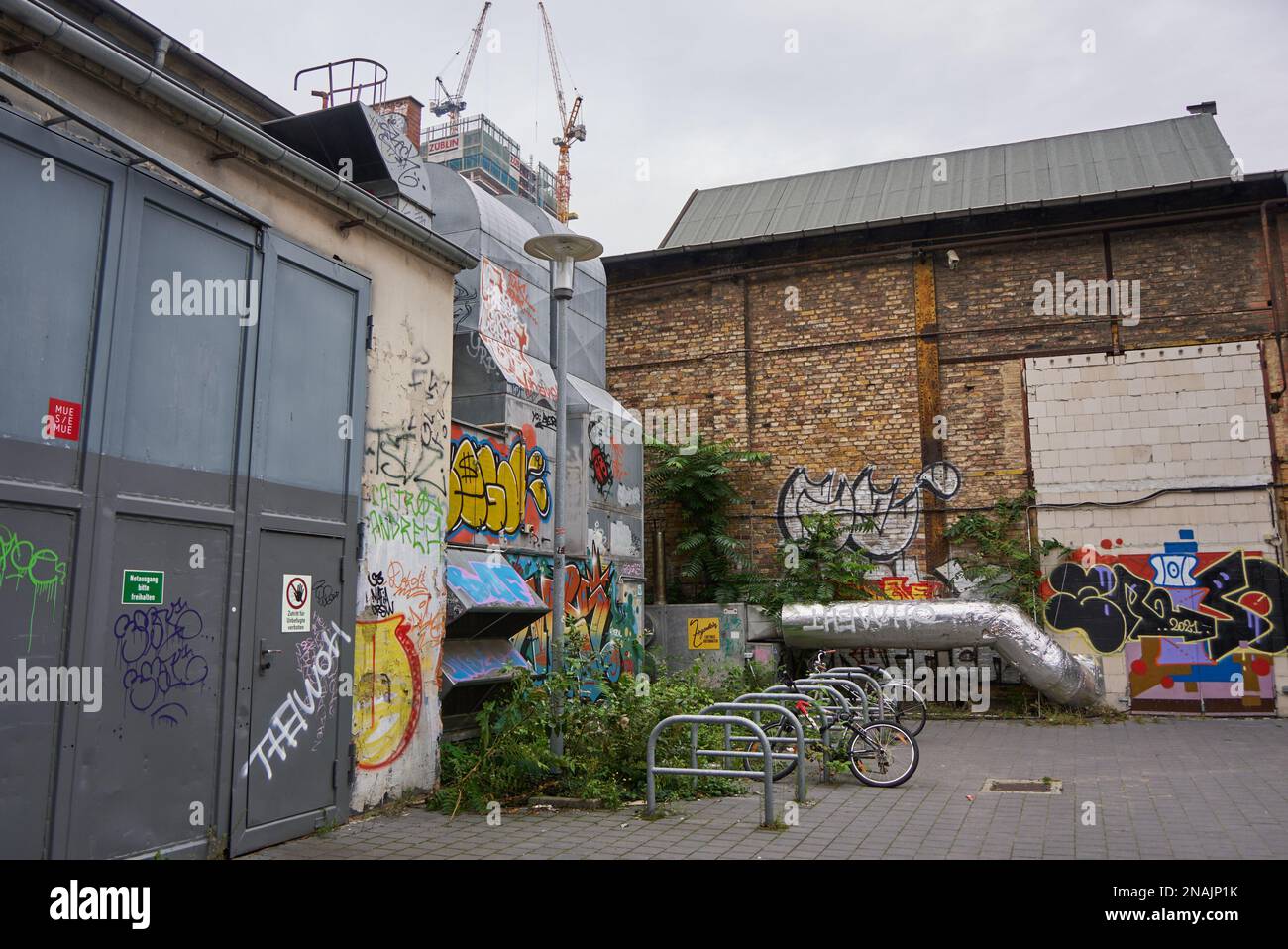 Das Graffiti auf der ROH-Gelaende in der Berliner Straße Stockfoto