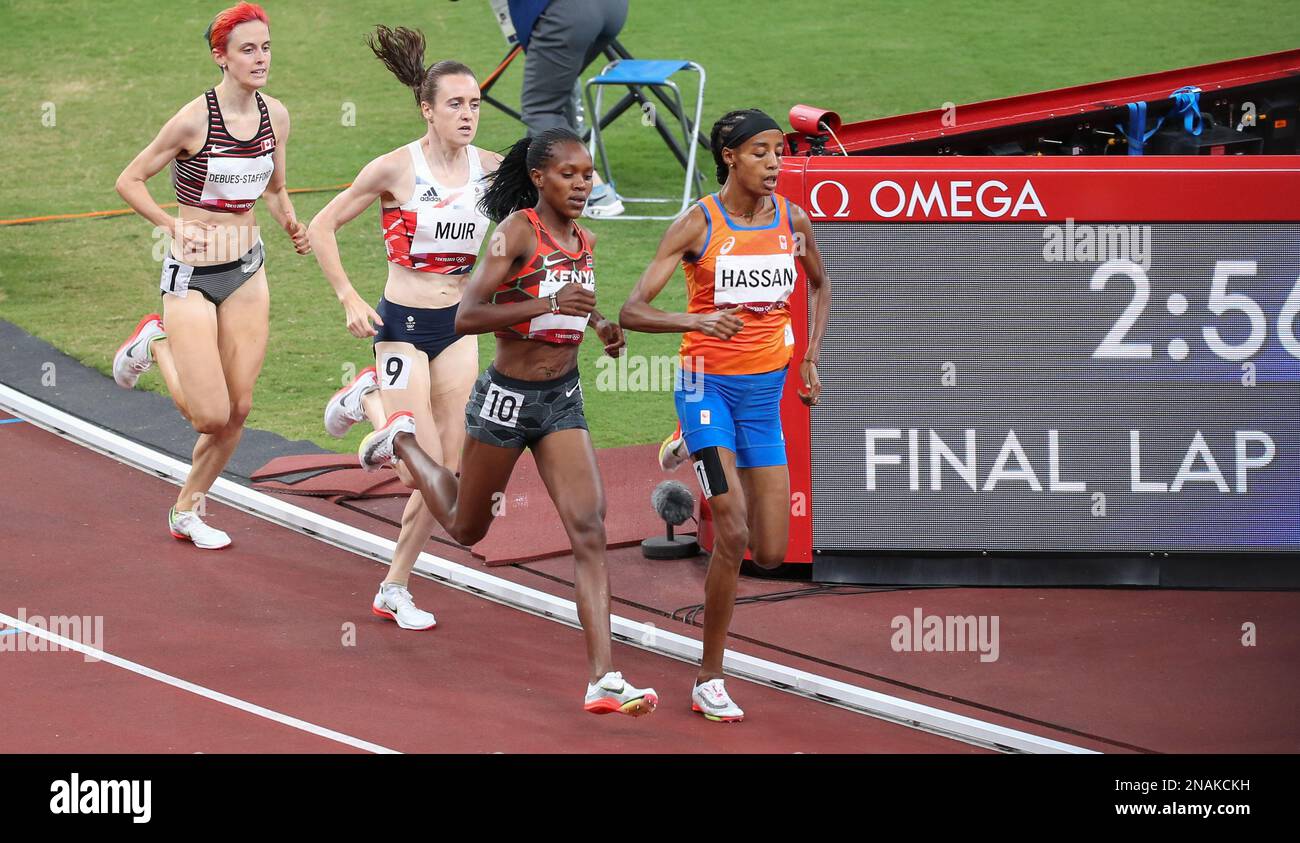 06. AUGUST 2021 - Tokio, Japan: Faith KIPYEGON aus Kenia, Sifan HASSAN aus den Niederlanden und Laura MUIR aus Großbritannien in der letzten Runde der Athletics wo Stockfoto